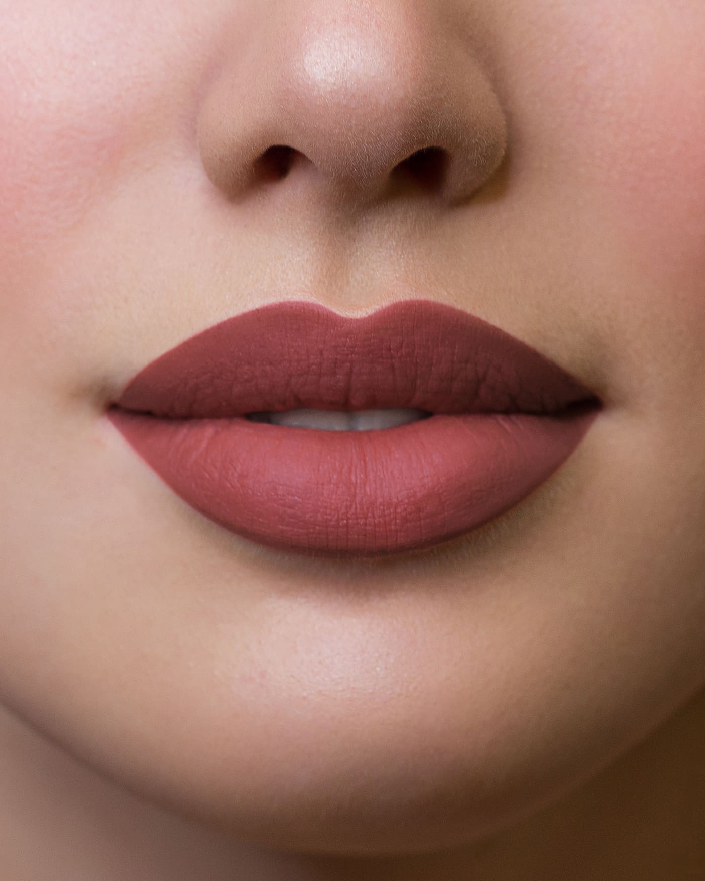 HYPNOTIZE LIQUID LIPSTICK - 16 - Millennial - Astra Make-Up
