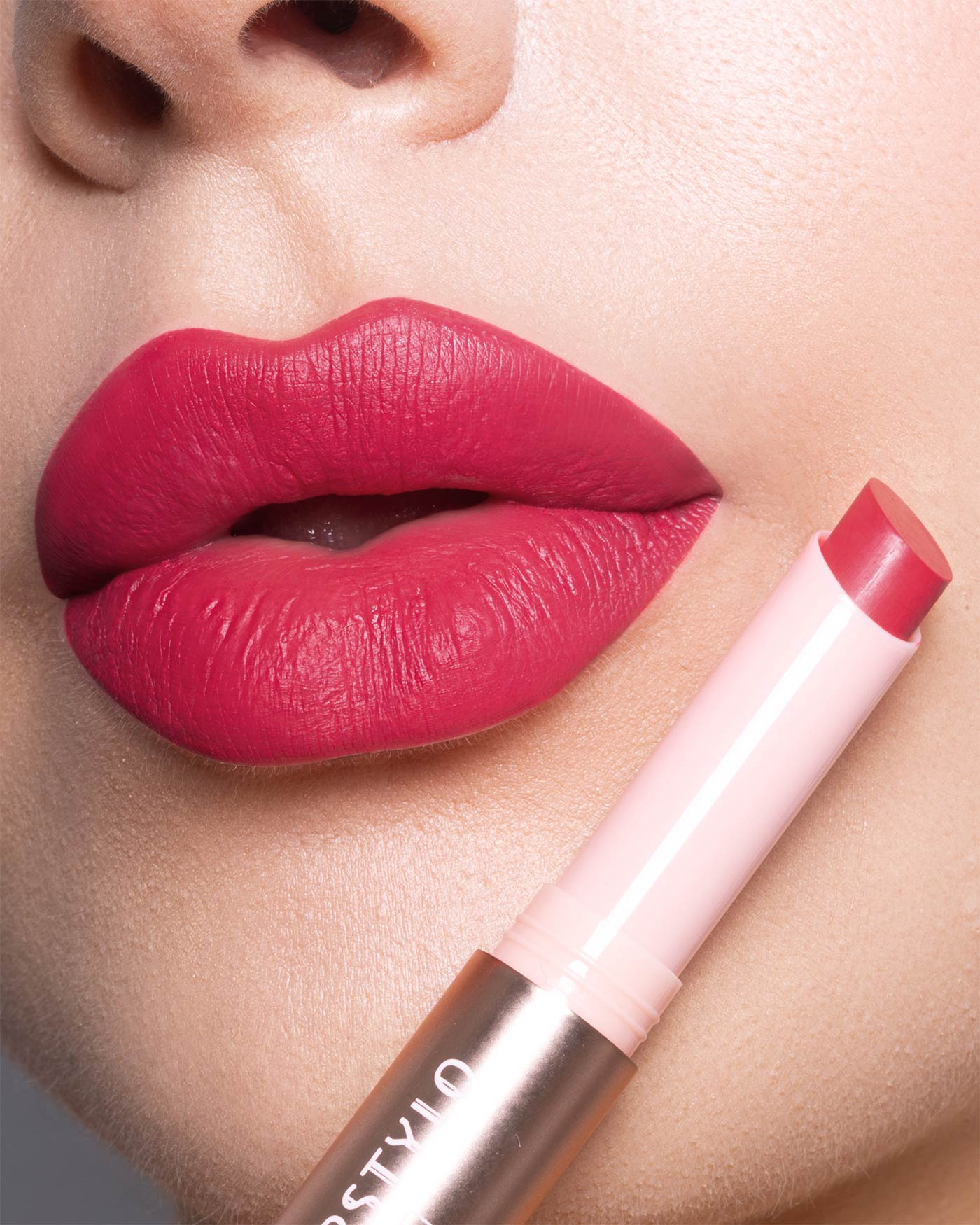 MADAME LIPSTYLO THE MAT - 05 - Absolute Drama - Astra Make-Up