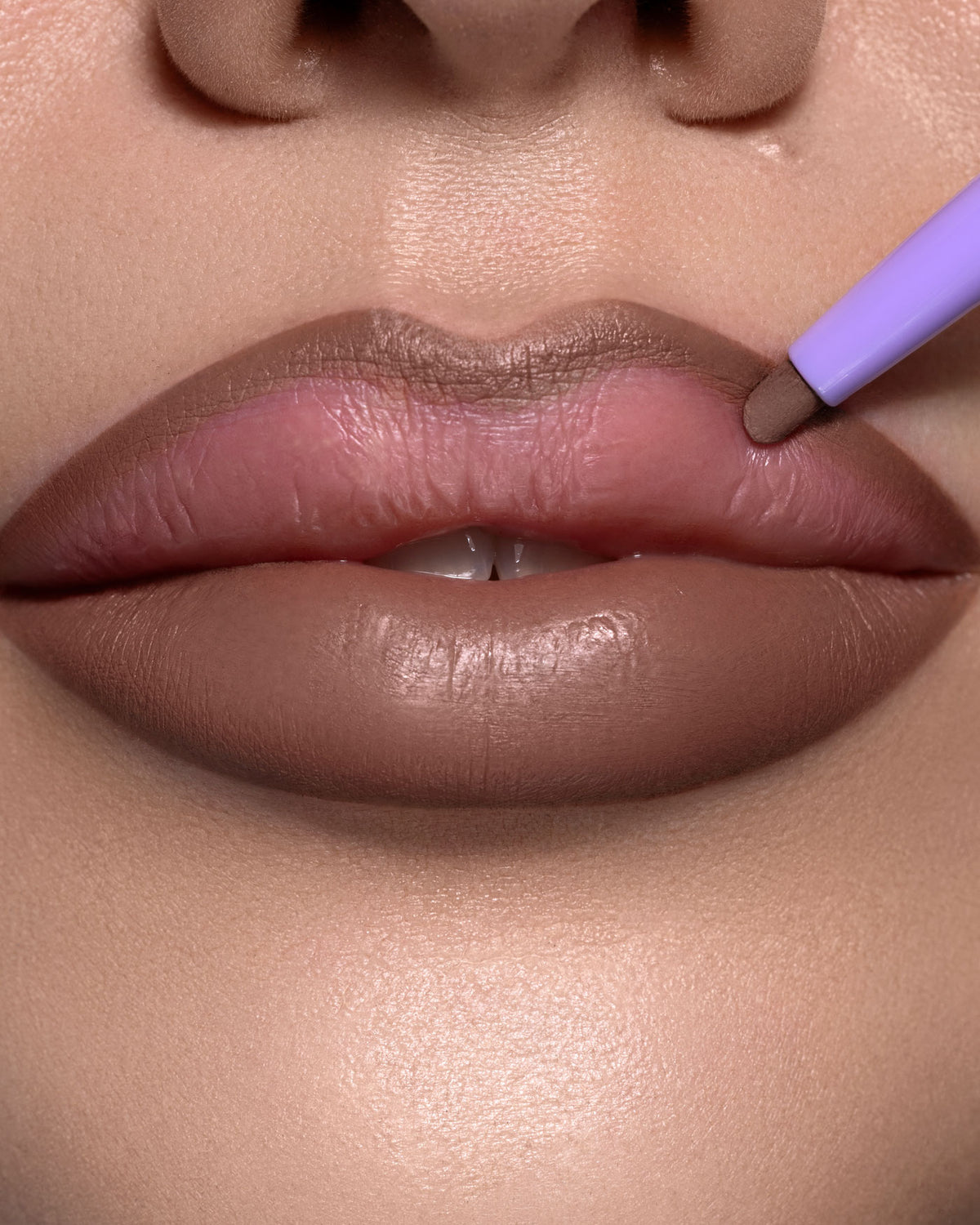 OUTLINE SPICY LIP PENCIL - 04 - Toffee Sand - Astra Make-Up