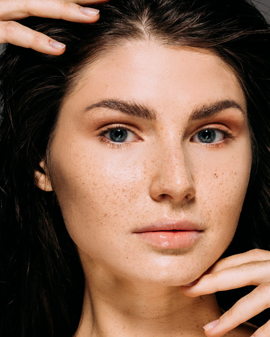 Donna-pelle-idratata.jpg - Astra Make-Up