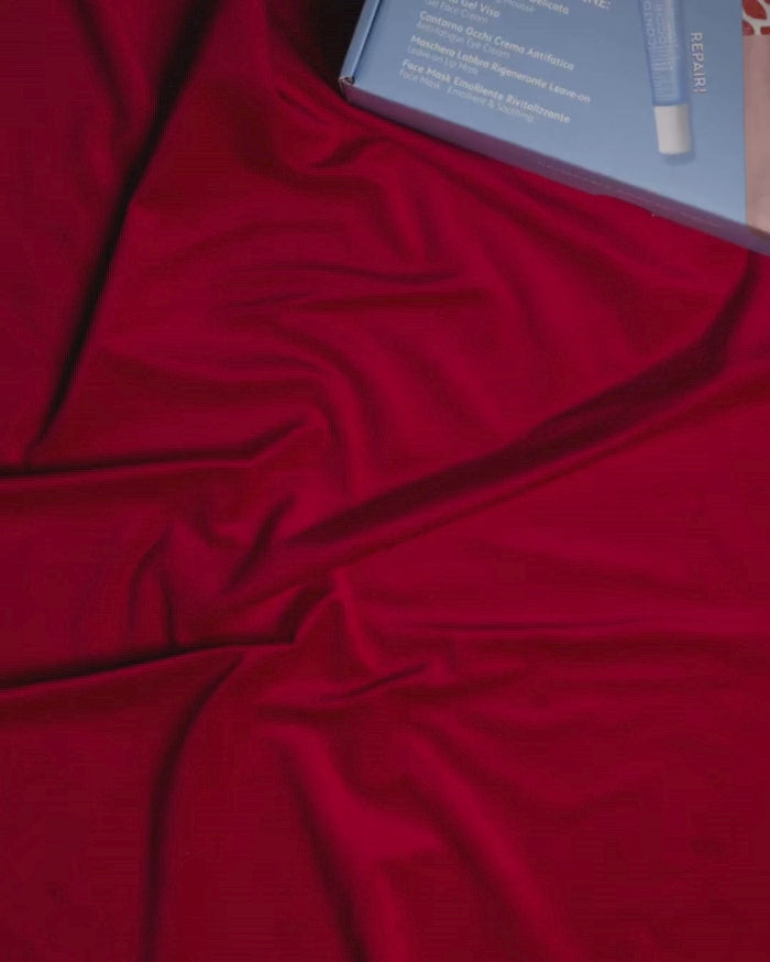 8096-01_03 - Astra Make-Up