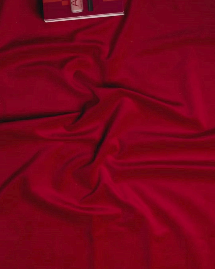 8093-01_03 - Astra Make-Up