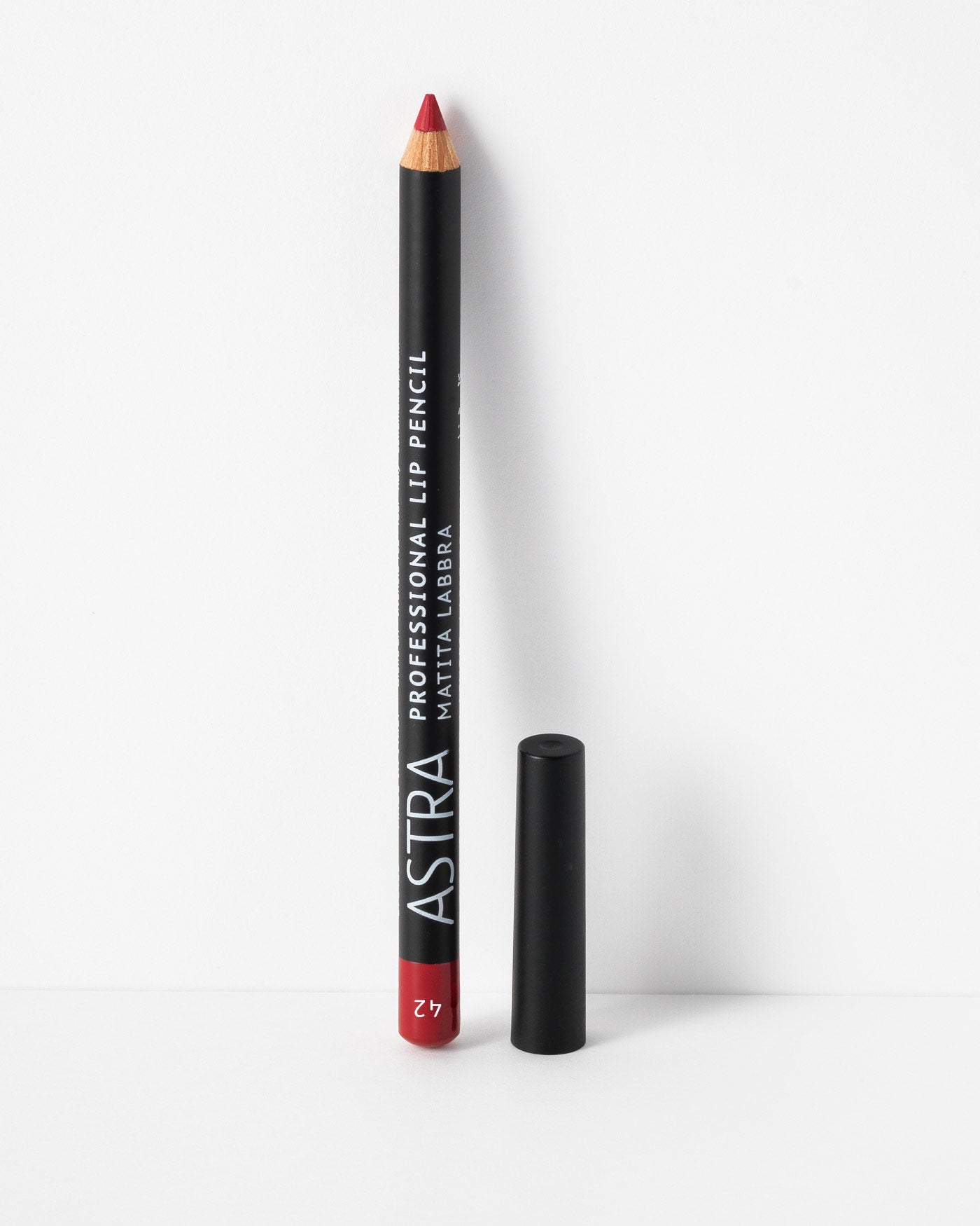 PROFESSIONAL LIP PENCIL - 42 - Cherry - Astra Make-Up