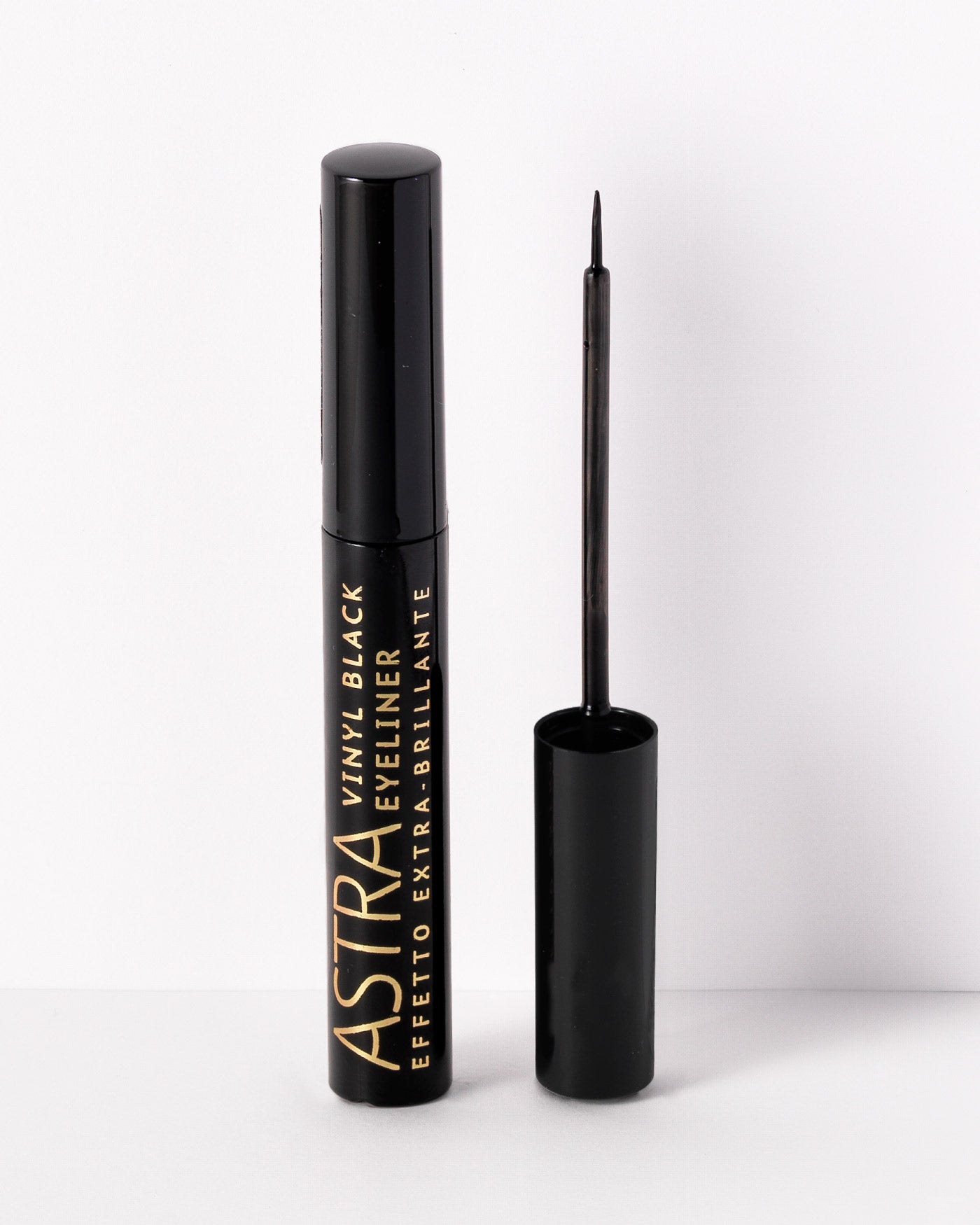 VINYL BLACK EYELINER - 01 - Black - Astra Make-Up