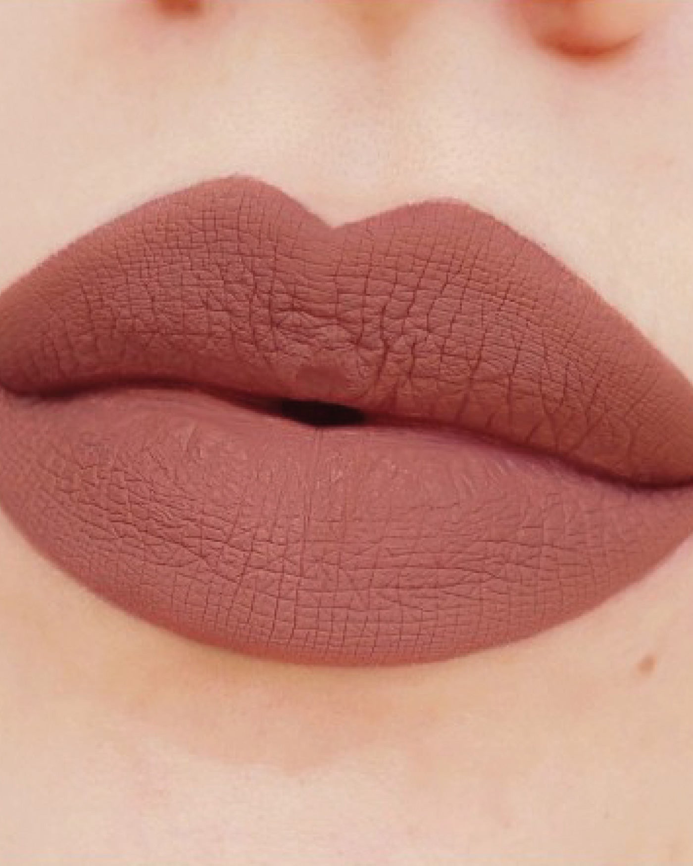 HYPNOTIZE LIQUID LIPSTICK - 12 - Feminist - Astra Make-Up