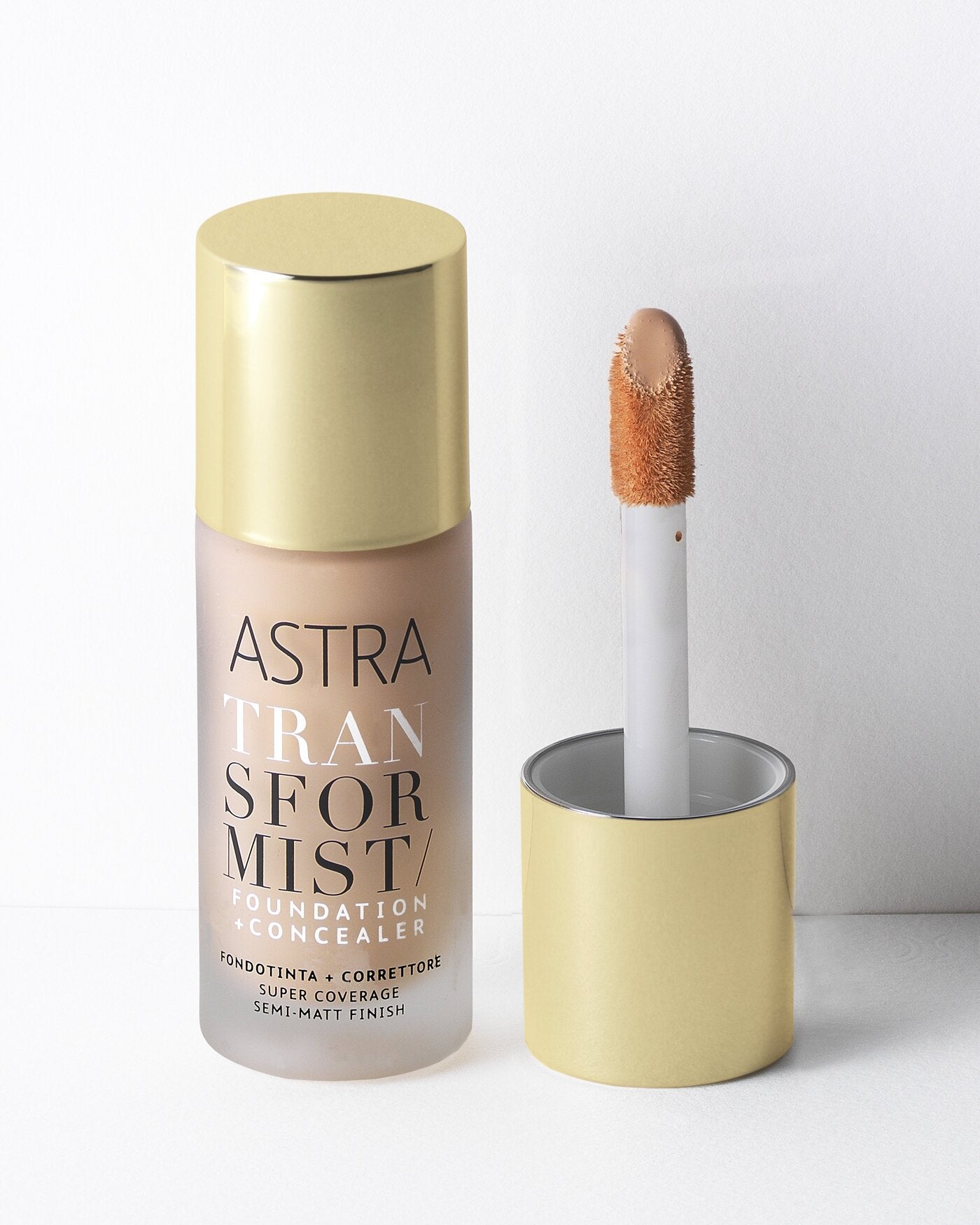 TRANSFORMIST FOUNDATION + CONCEALER - Concealer - Astra Make-Up