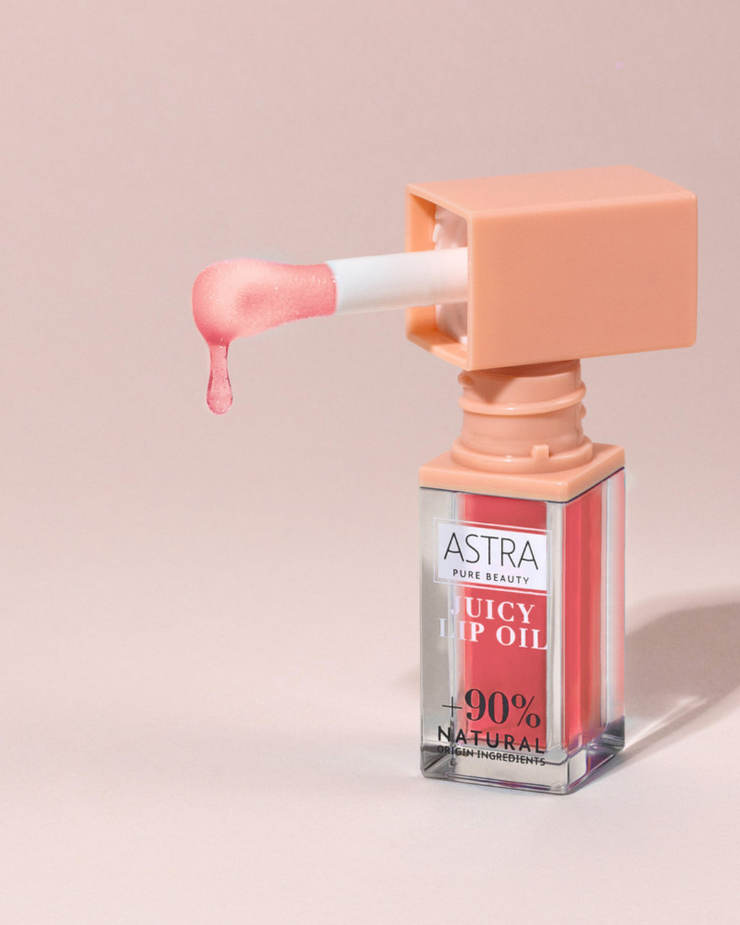 Pure Beauty Juicy Lip Oil: Finish bright and plumping | Astra Make-Up